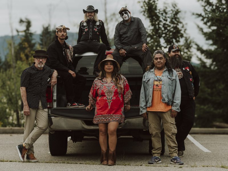 Melawmen Collective tours Secwepemcúl’ew